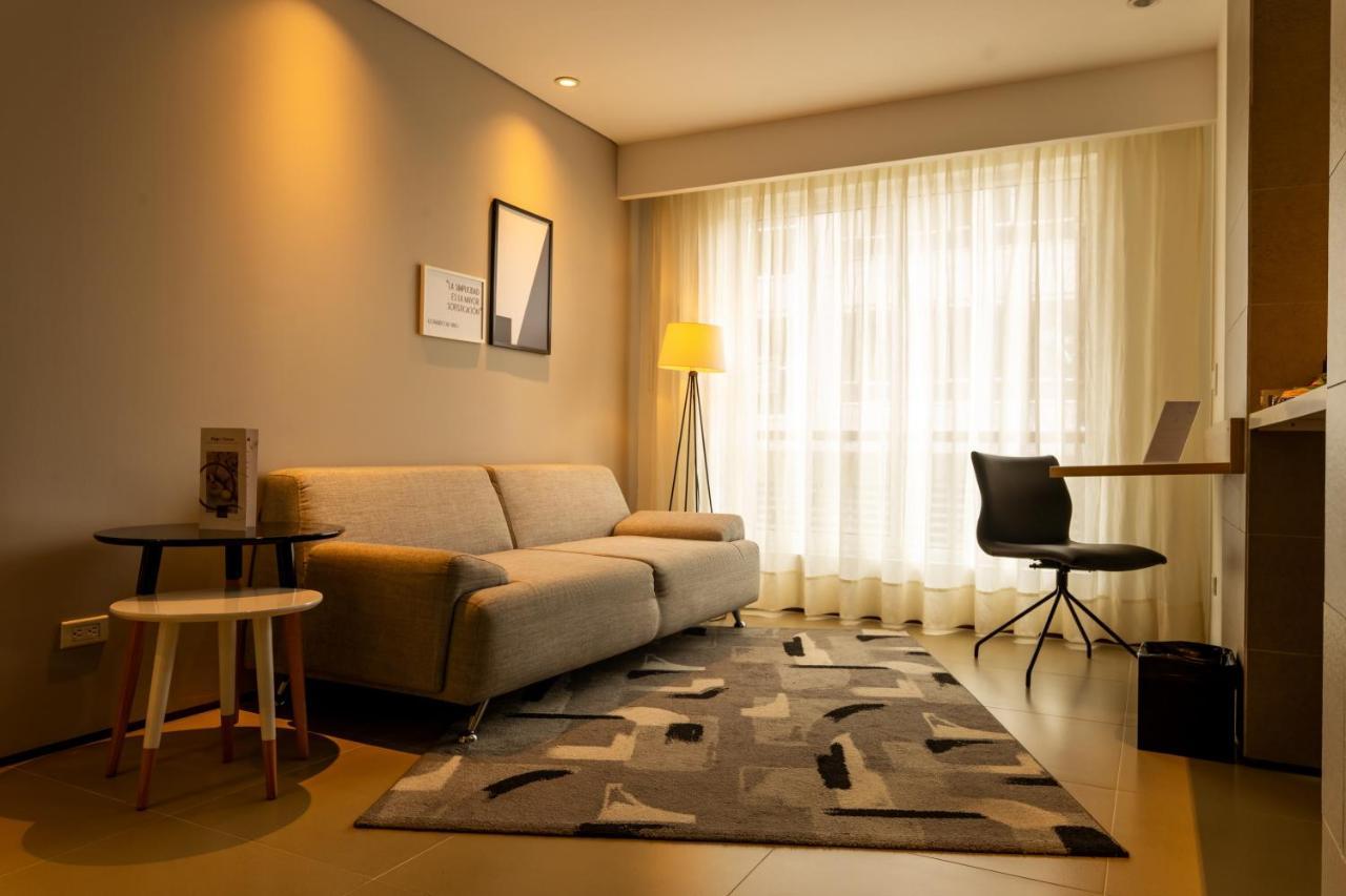 Quo Quality Hotel Manizales Ngoại thất bức ảnh A living room